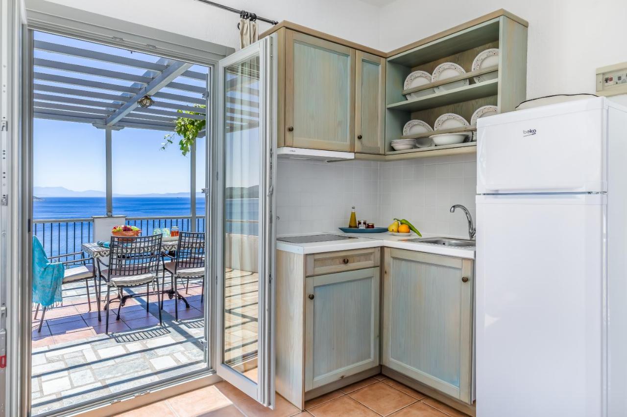 Stamatiou Estate Hotell Neo Klima Exteriör bild
