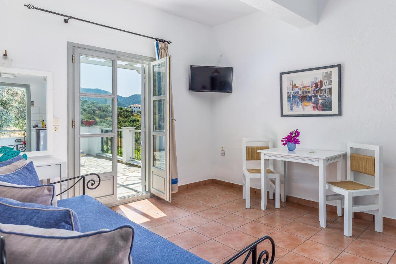 Stamatiou Estate Hotell Neo Klima Exteriör bild